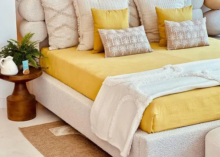 Aldea Calma סנשנשו