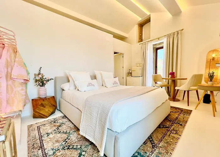 Aldea Calma Hotel 4*